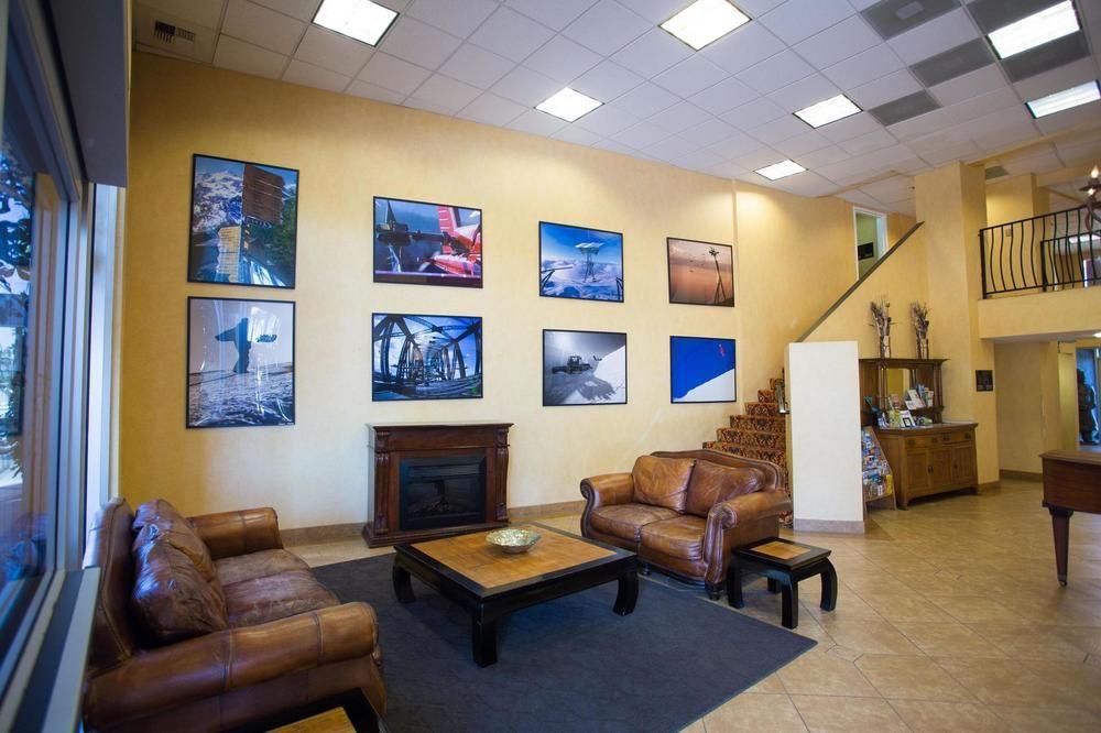 Hourglass Hotel, Ascend Hotel Collection Bakersfield Exterior photo