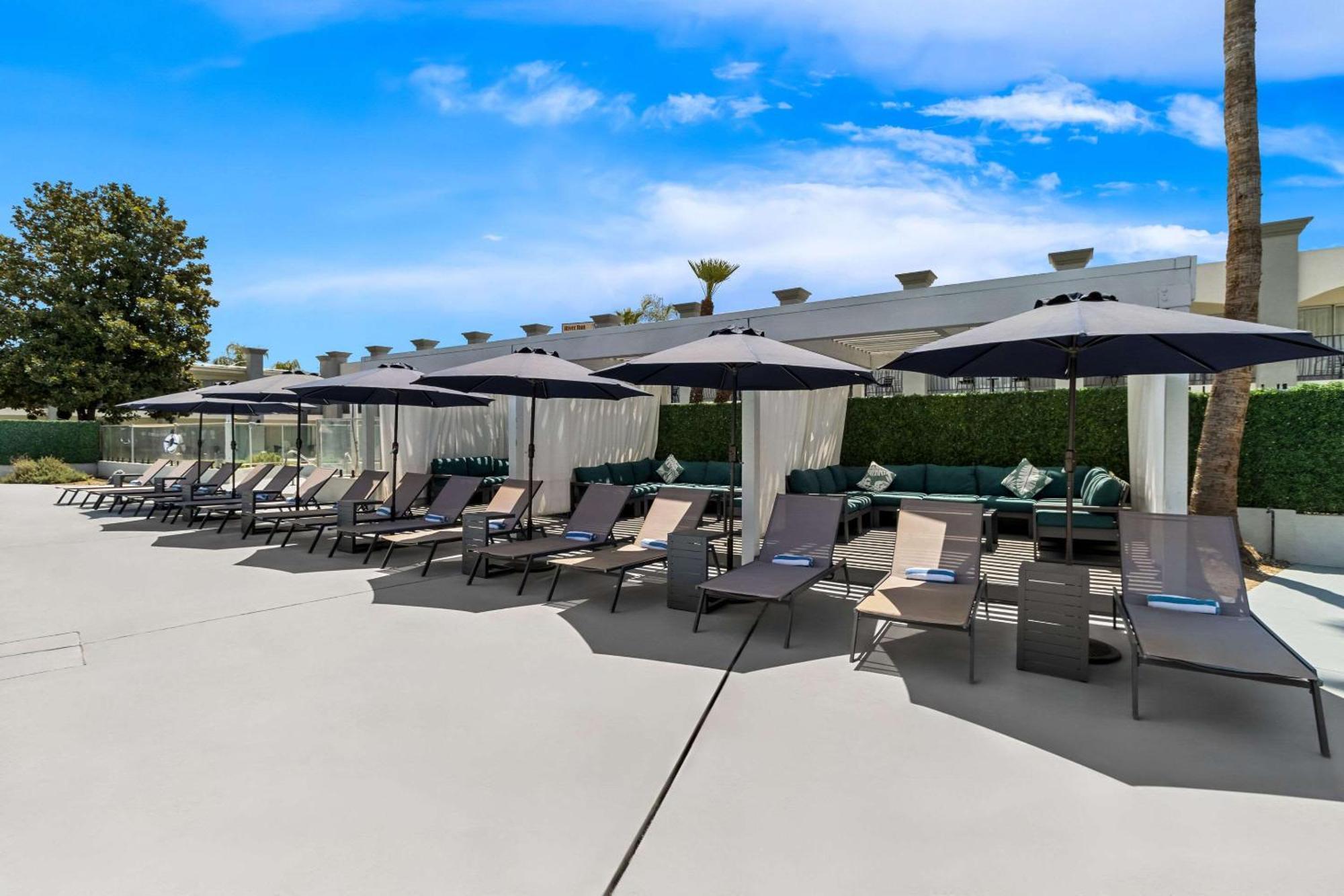 Hourglass Hotel, Ascend Hotel Collection Bakersfield Exterior photo